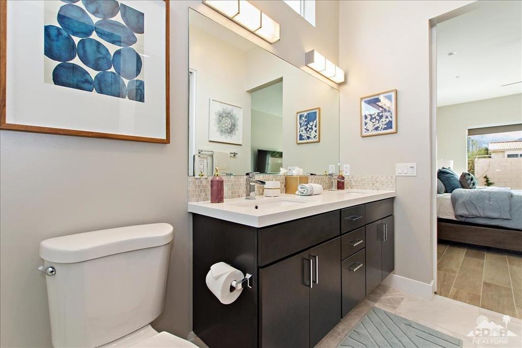 53720 Avenida Madero