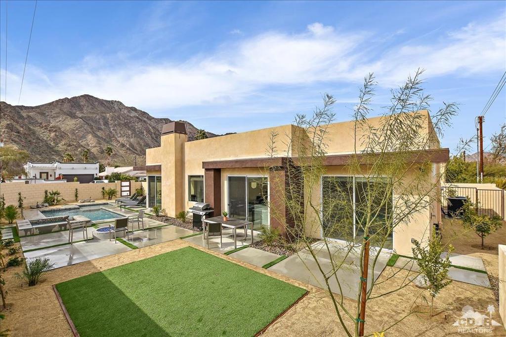 53720 Avenida Madero