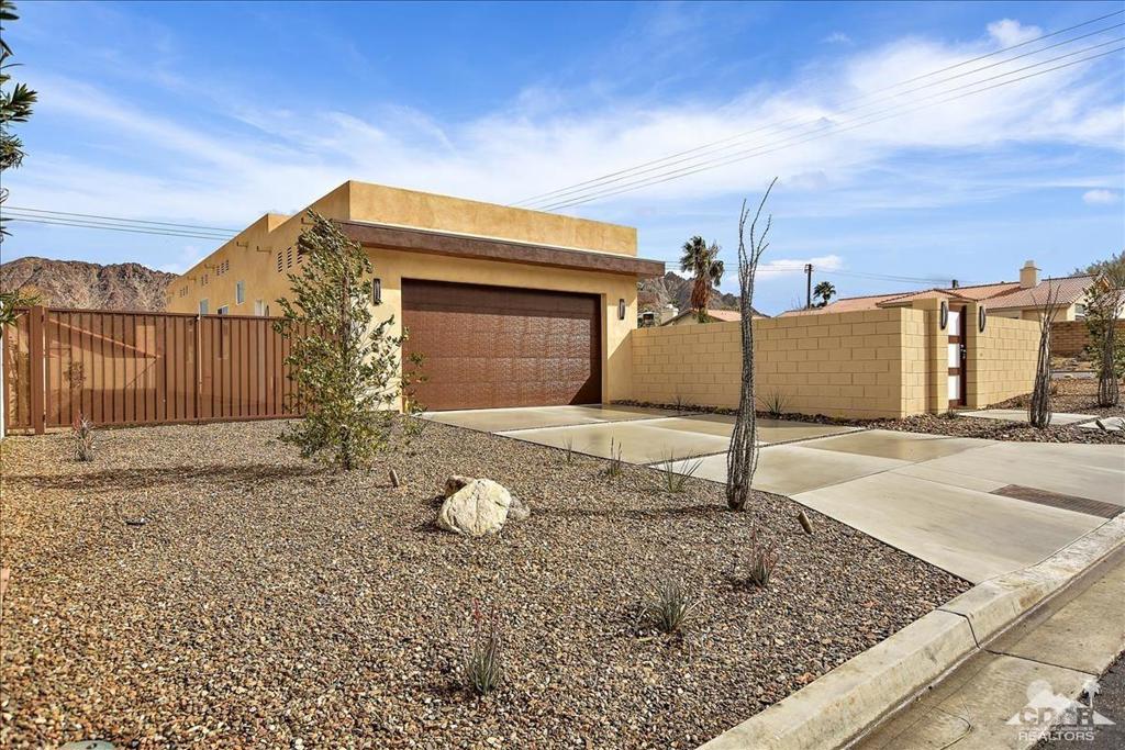 53720 Avenida Madero