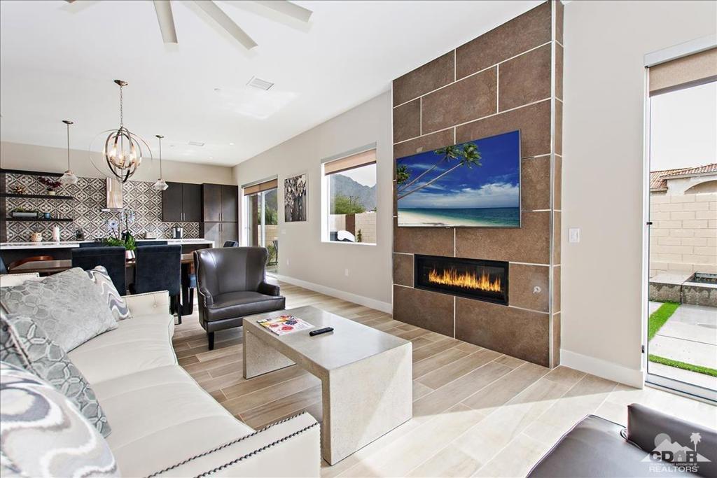 53720 Avenida Madero