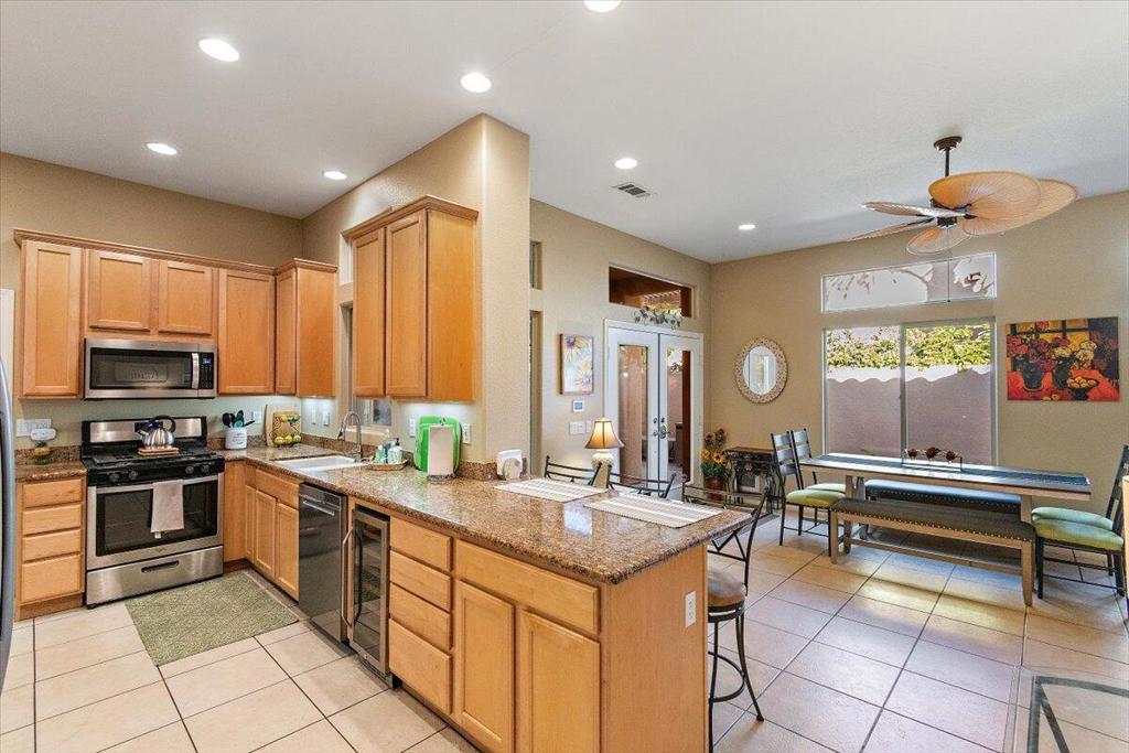 53860 Avenida Ramirez