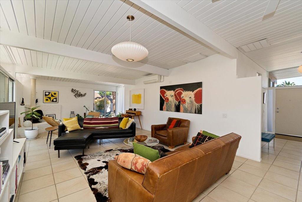 53167 Avenida Diaz