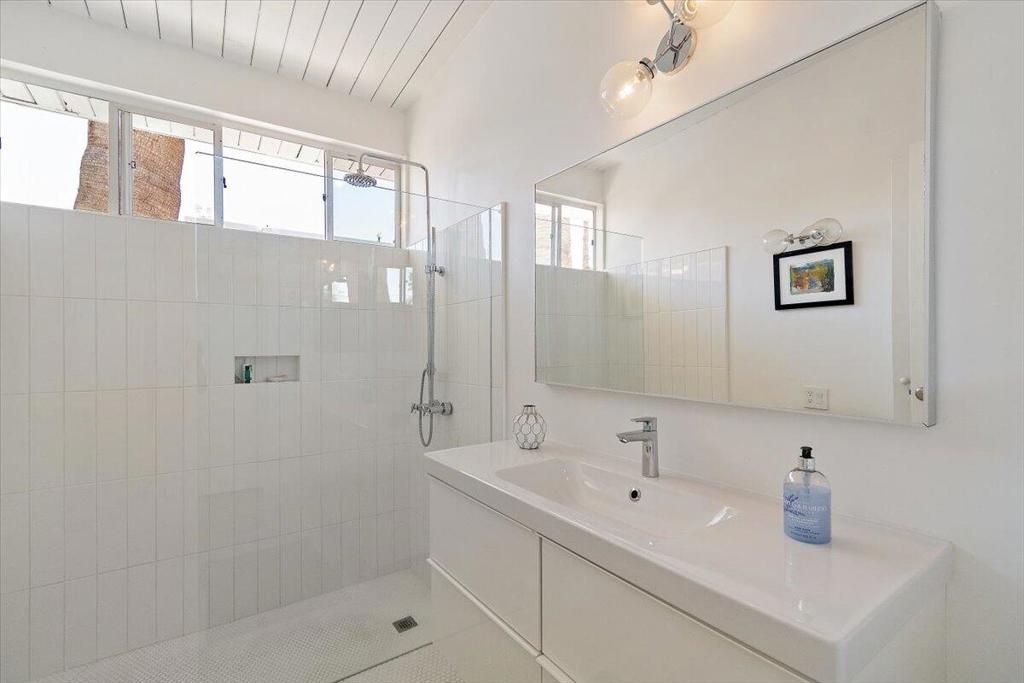 53167 Avenida Diaz