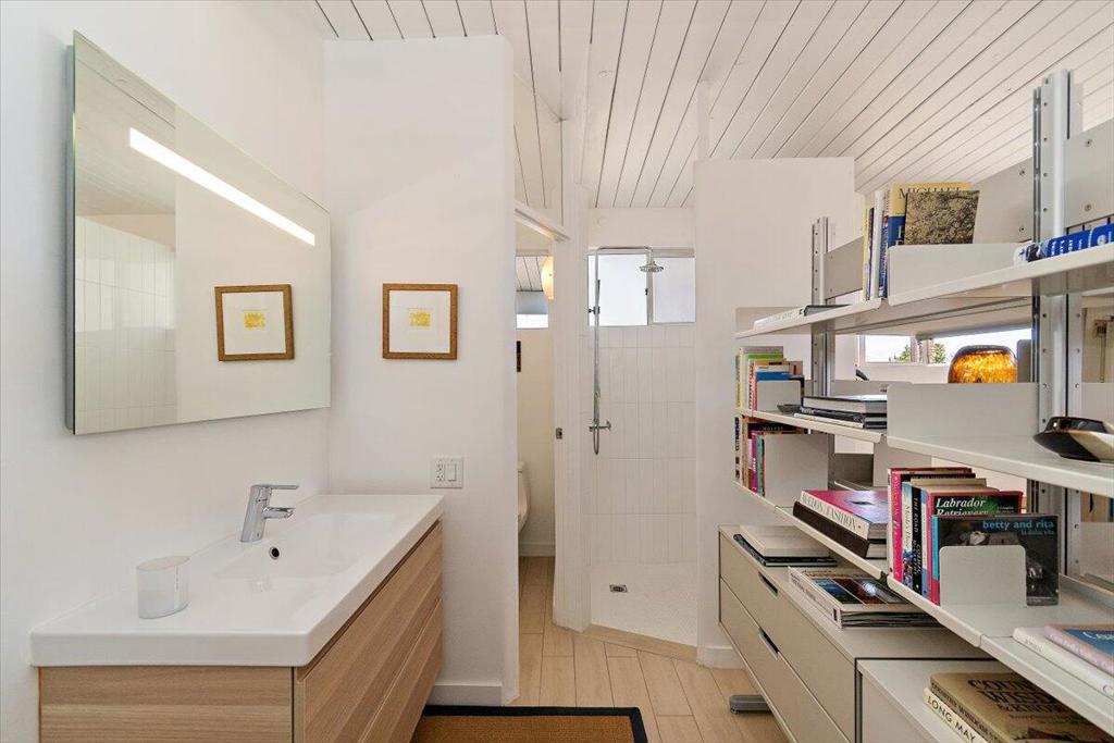 53167 Avenida Diaz