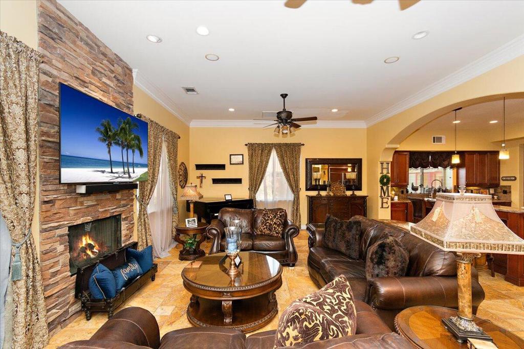 39588 Picasso Court