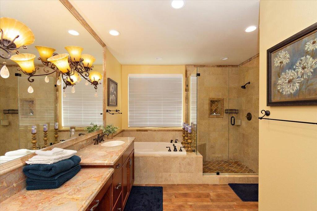 39588 Picasso Court