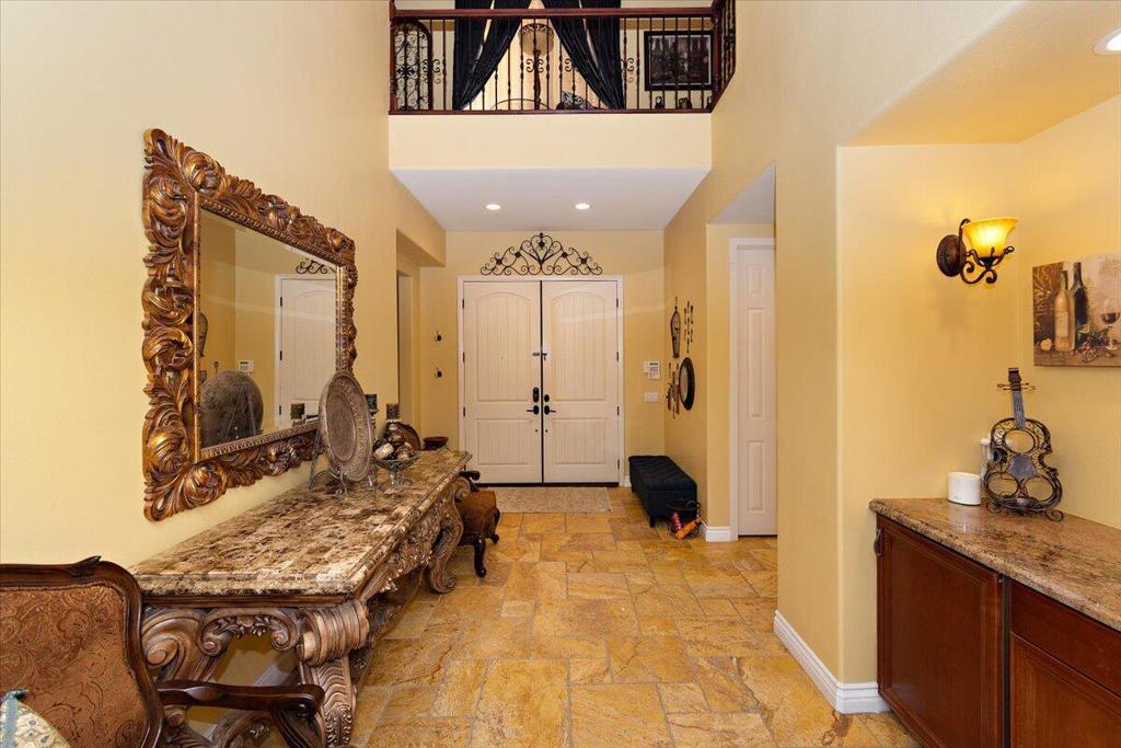 39588 Picasso Court