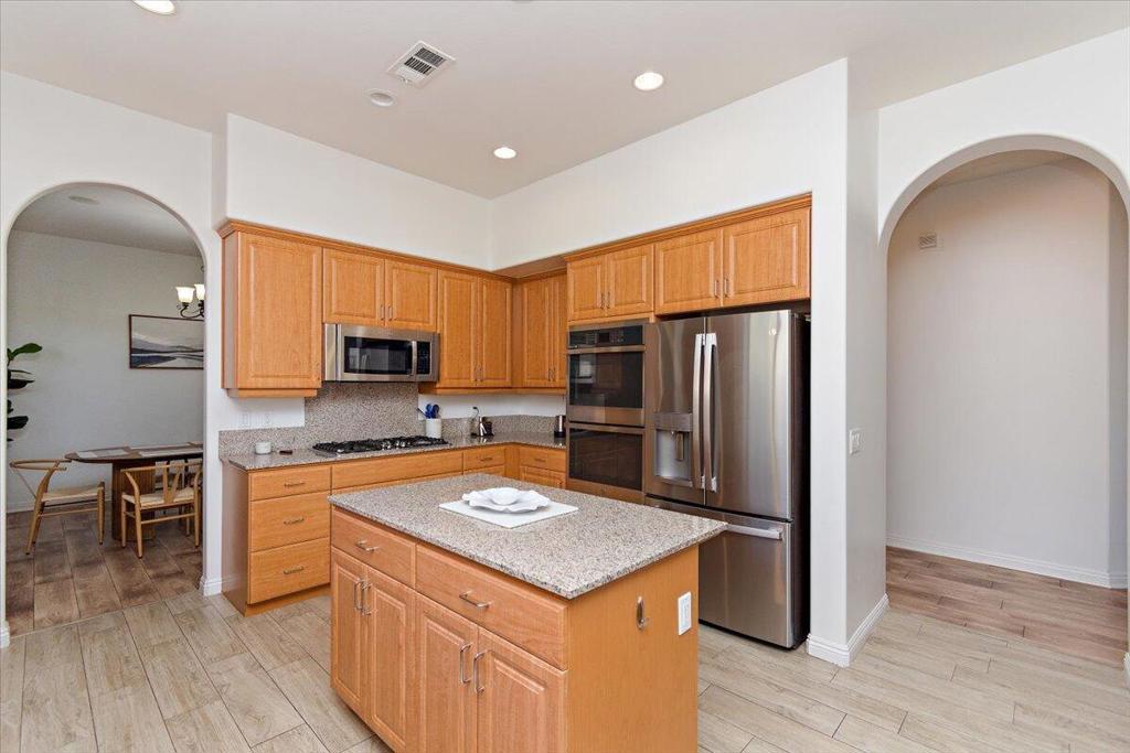 39561 Picasso Court