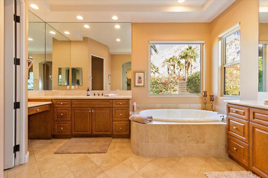 78130 Red Hawk Lane