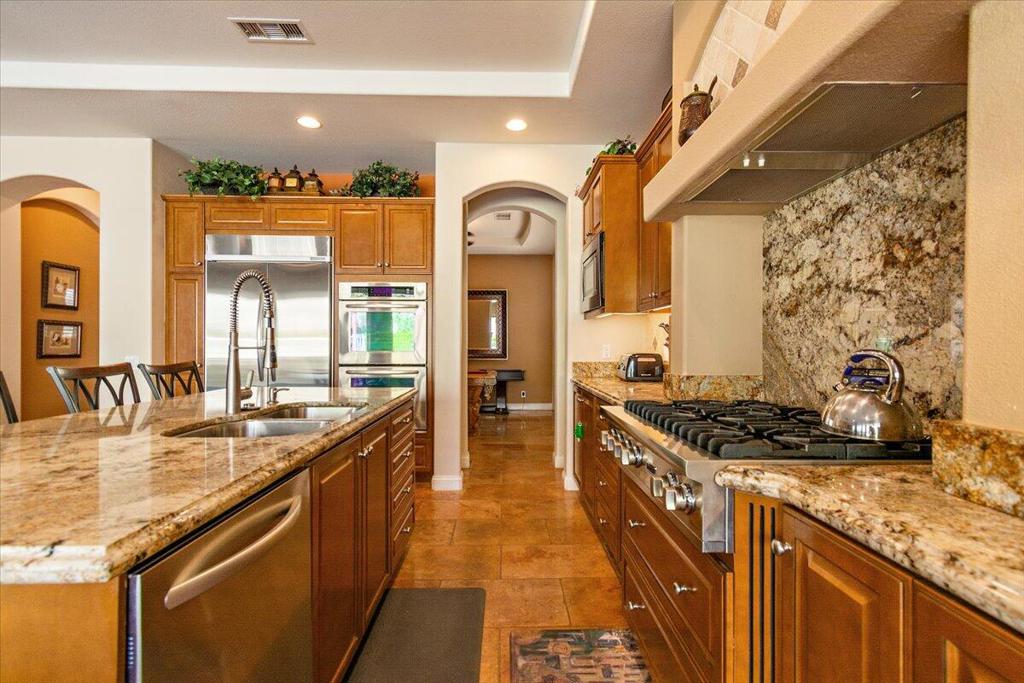 78130 Red Hawk Lane