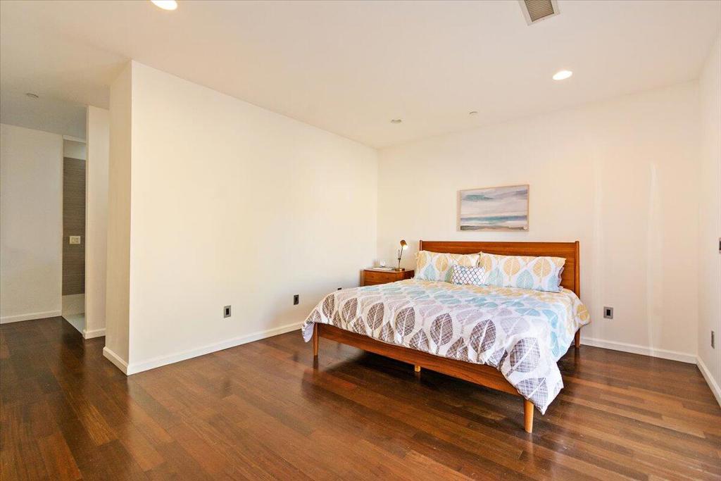 54277 Avenida Diaz
