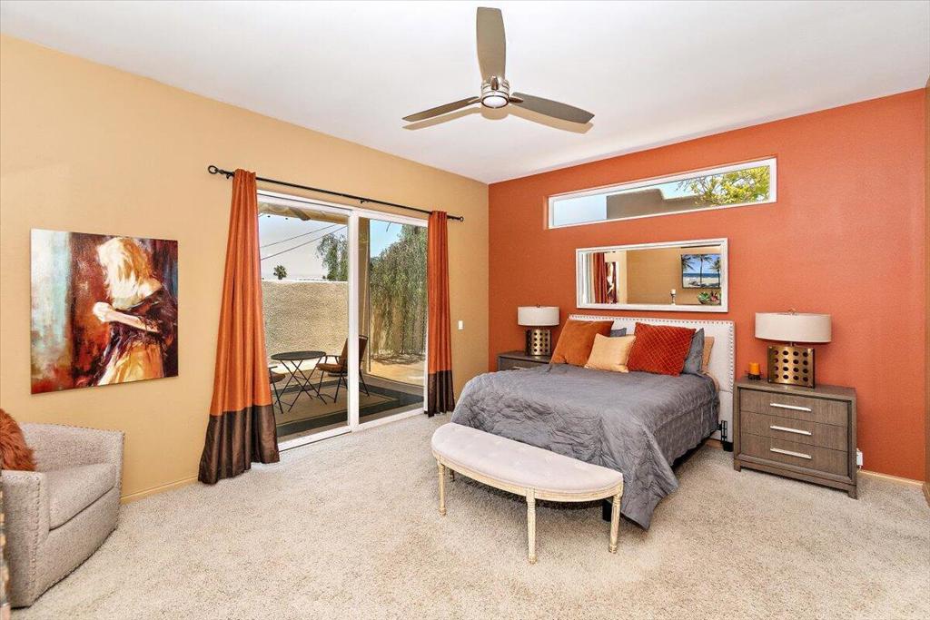 53440 Avenida Villa