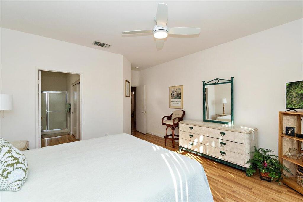 78995 Champagne Lane