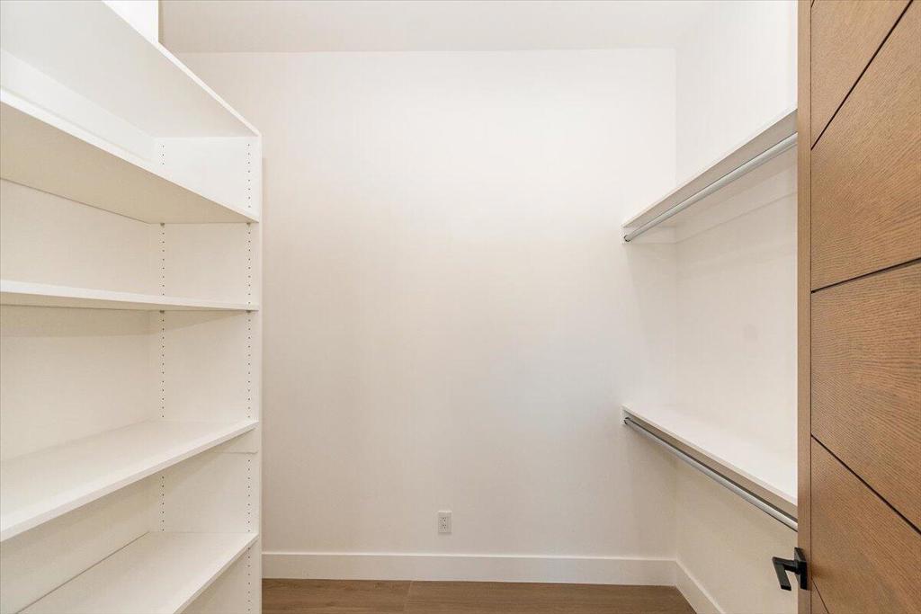 51620 Avenida Juarez