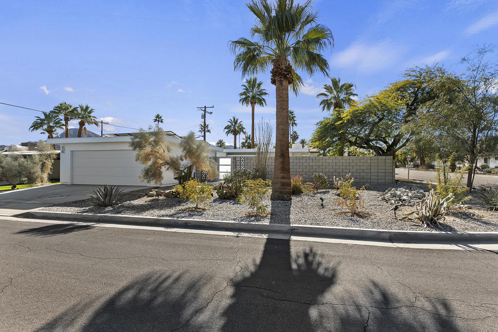 45876 Abronia Trail Trail