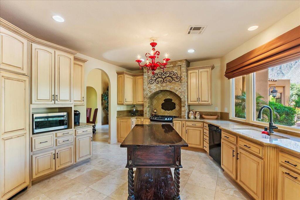 51200 Avenida Diaz