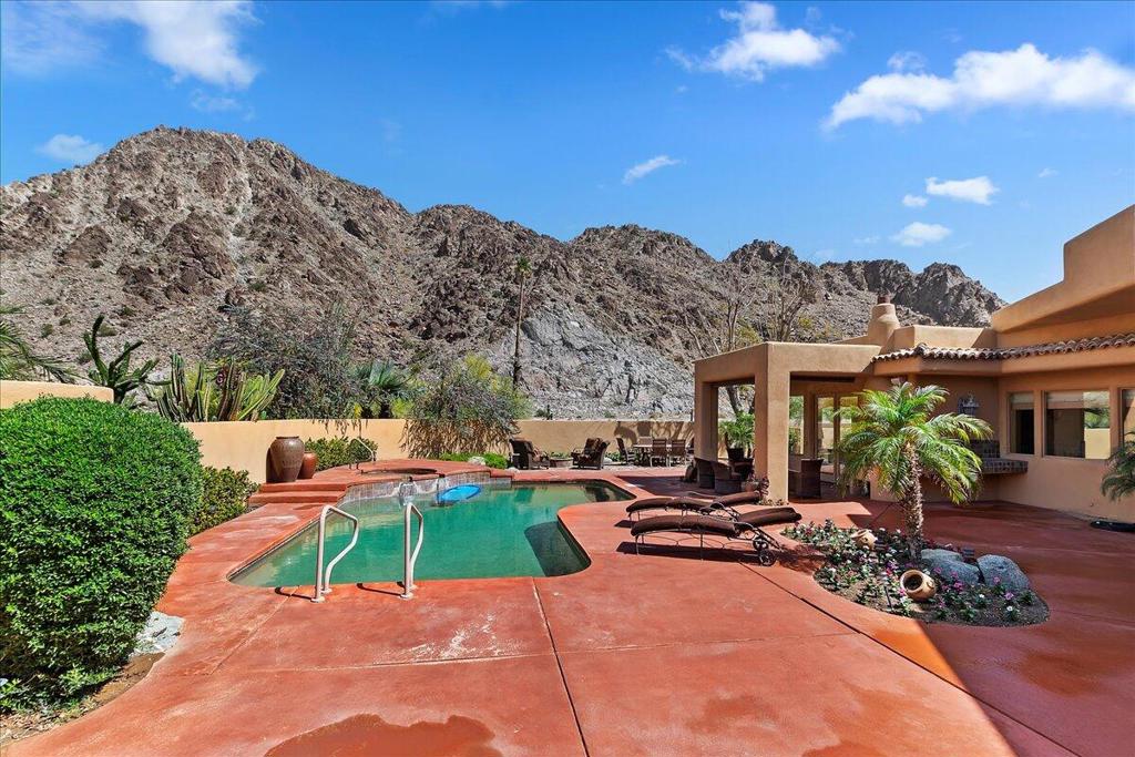 51200 Avenida Diaz