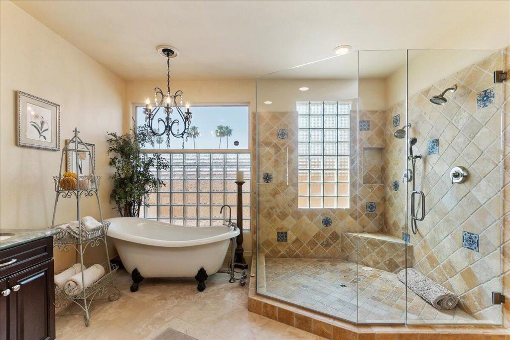 51200 Avenida Diaz