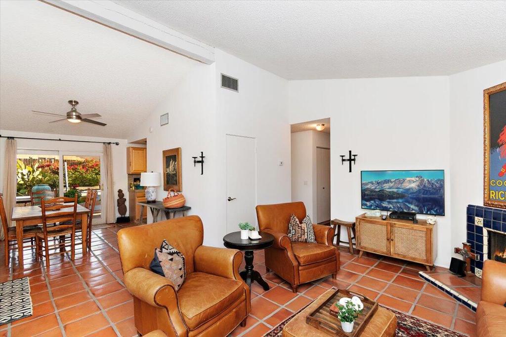 51835 Avenida Madero