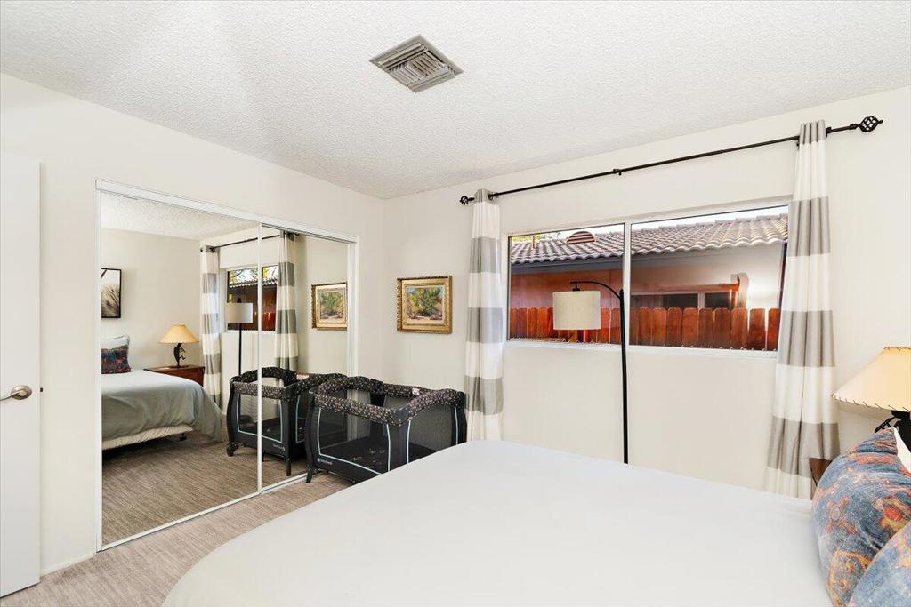 51835 Avenida Madero