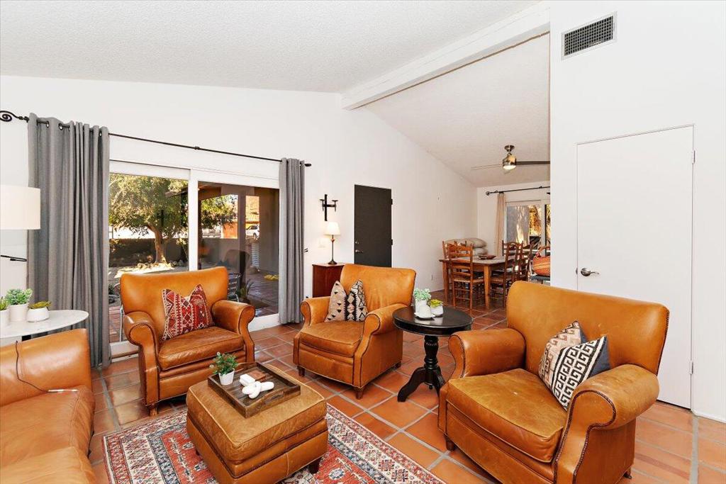 51835 Avenida Madero