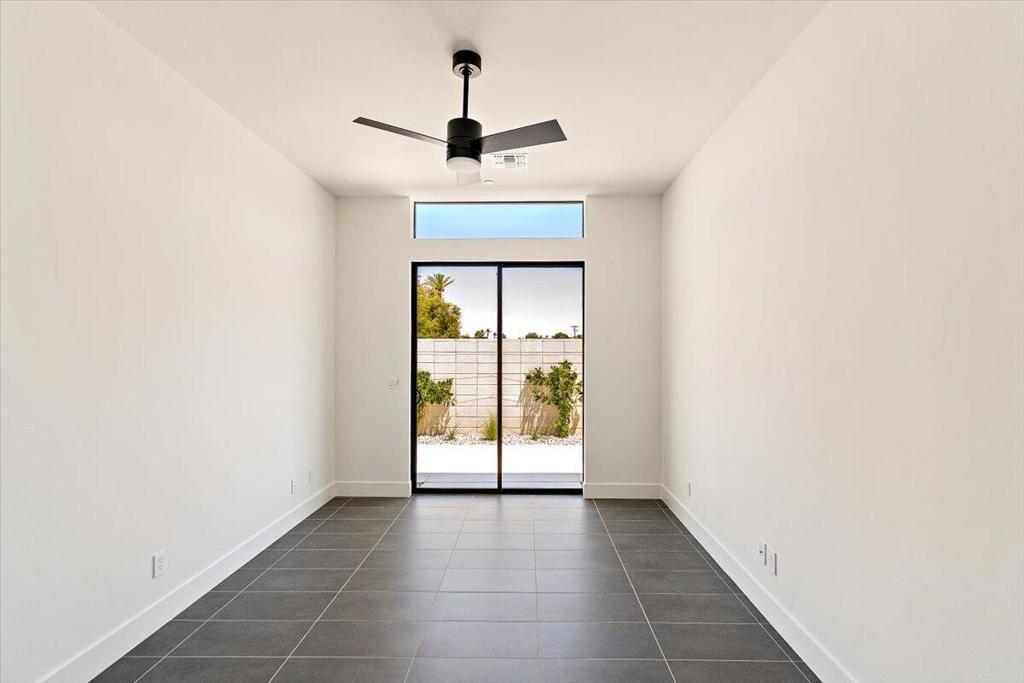 51700 Avenida Navarro