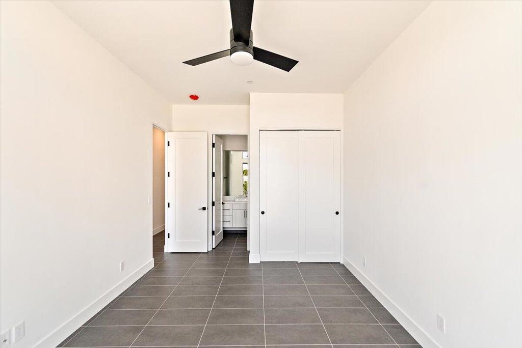 51700 Avenida Navarro