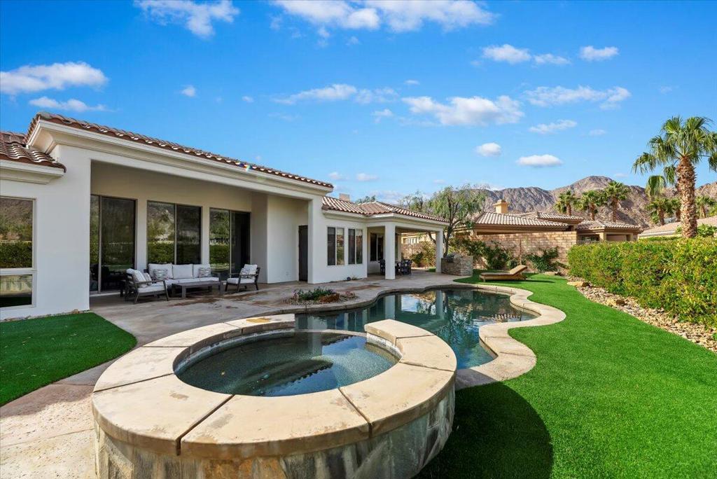 77880 Desert Drive