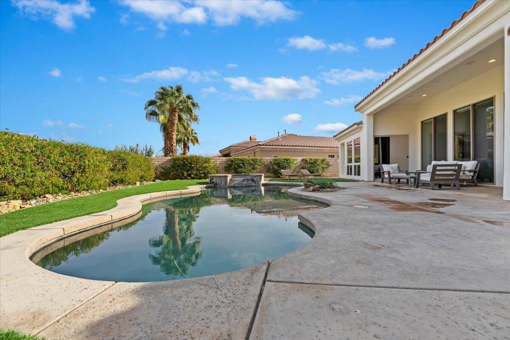 77880 Desert Drive
