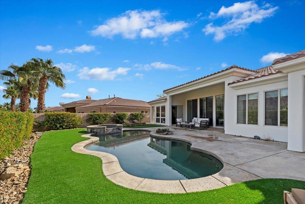 77880 Desert Drive