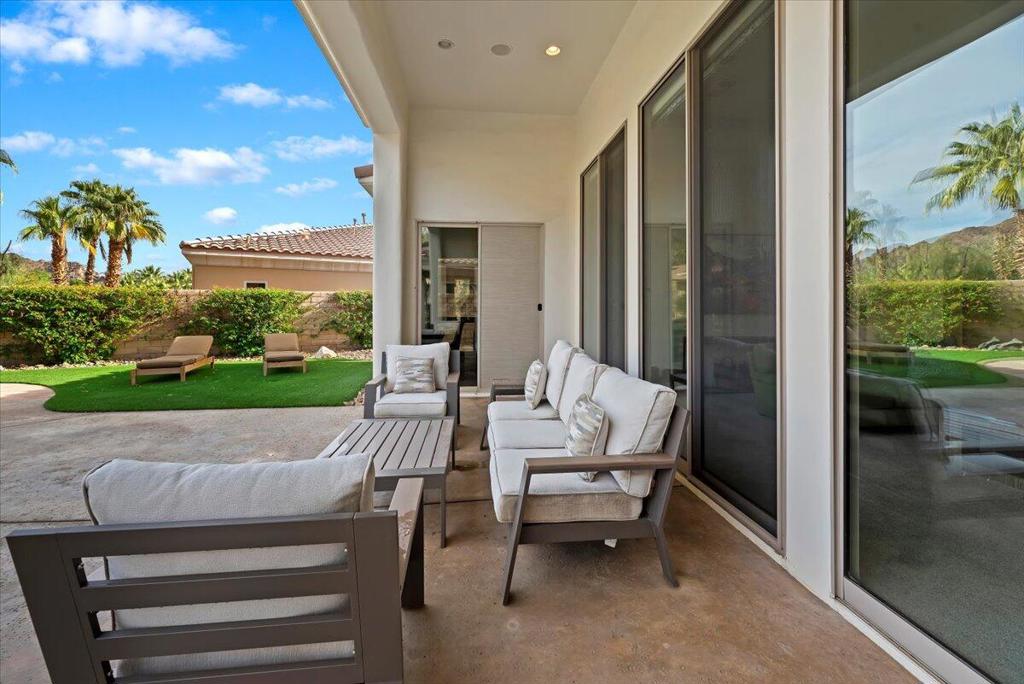 77880 Desert Drive