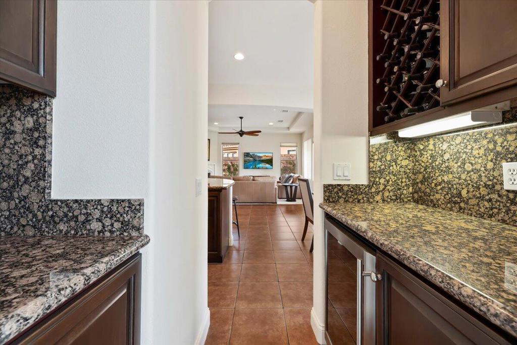 77880 Desert Drive