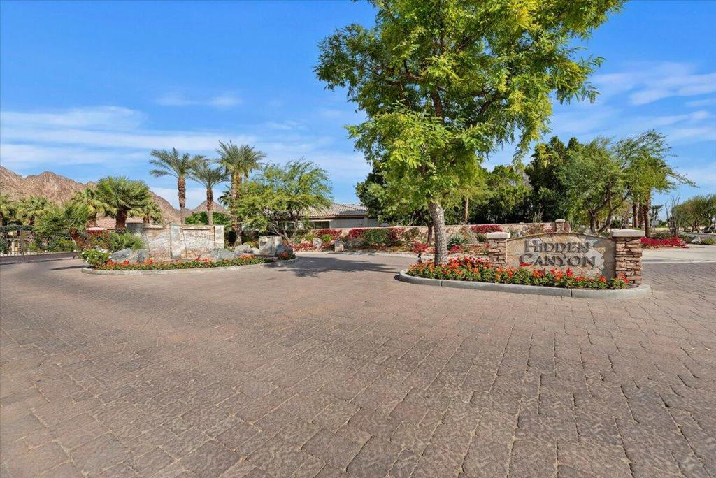 77880 Desert Drive