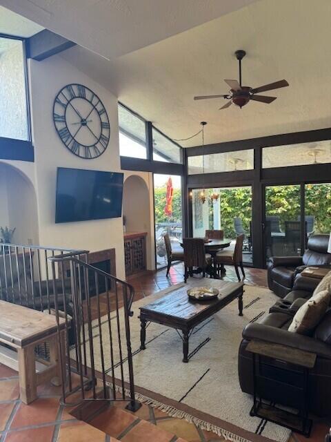 54270 Avenida Alvarado