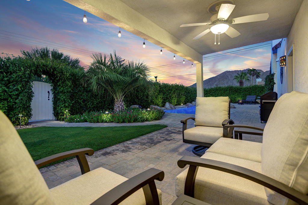 54270 Avenida Alvarado