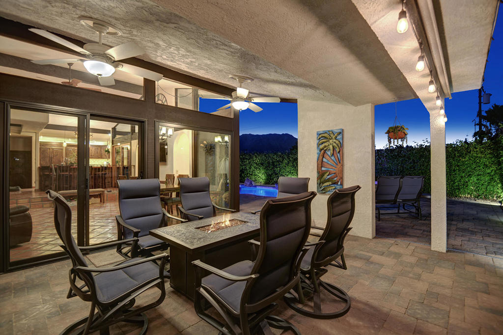 54270 Avenida Alvarado