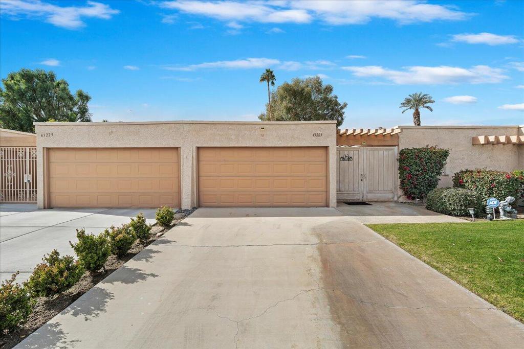 43223 Lacovia Drive