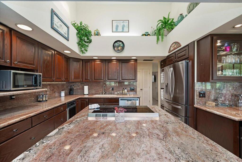 43223 Lacovia Drive
