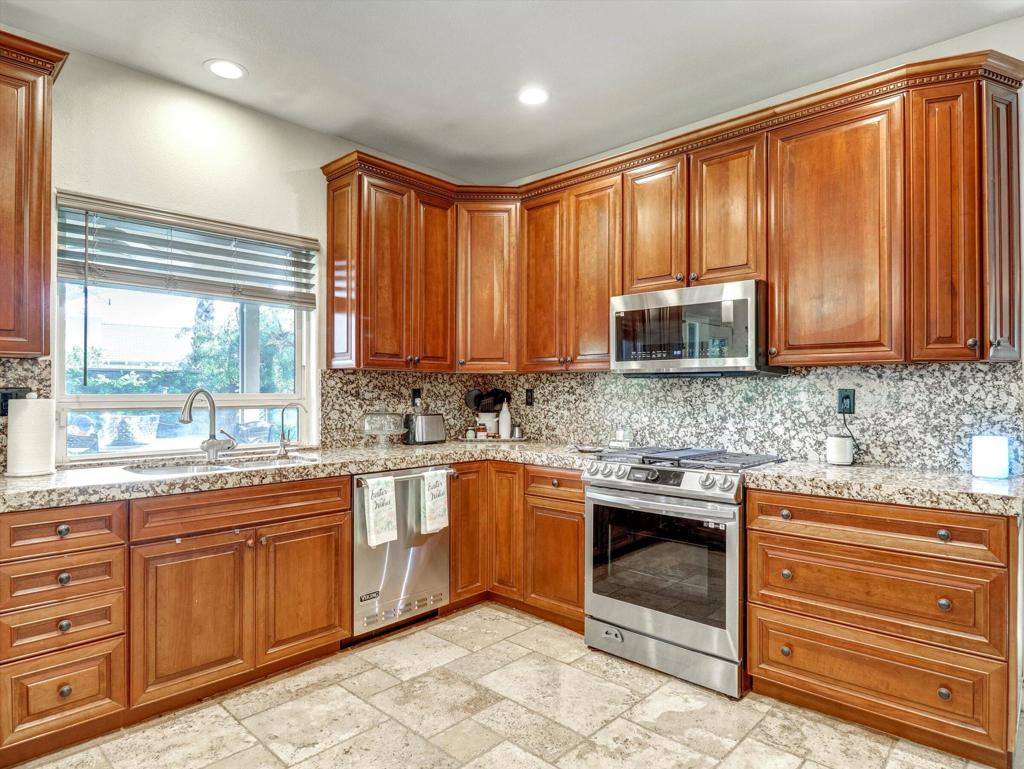 44860 Fronterra Drive Drive