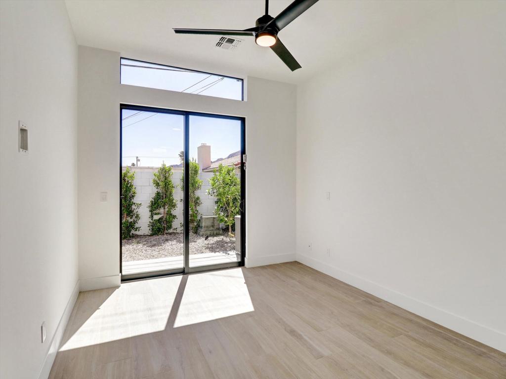 52120 Avenida Alvarado