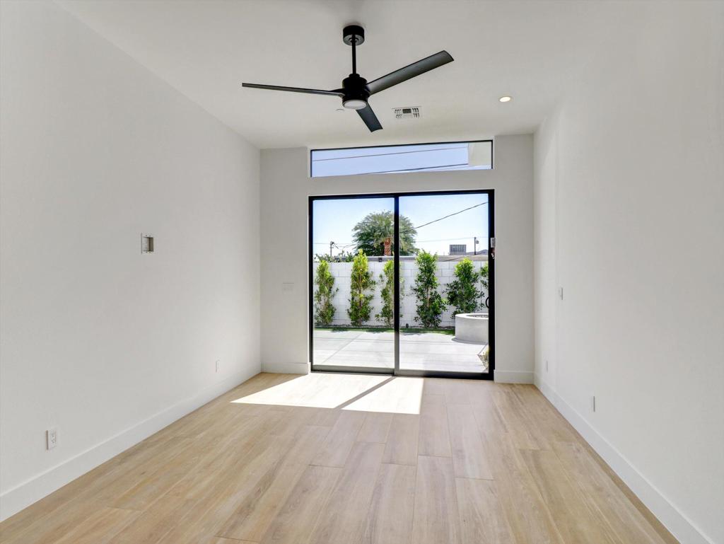 52120 Avenida Alvarado