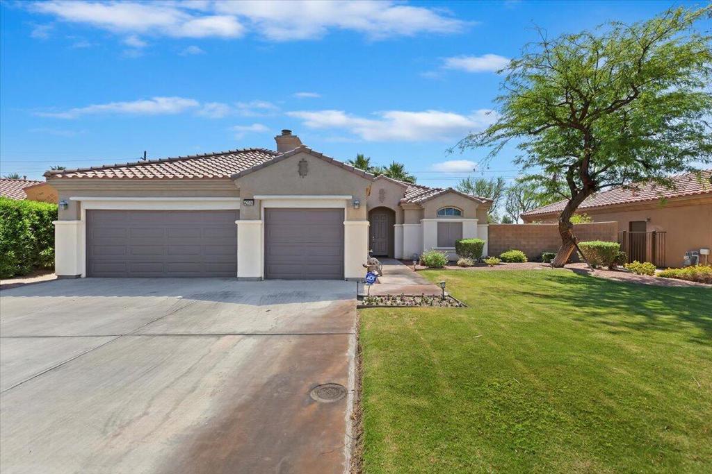 42330 Bridges Court