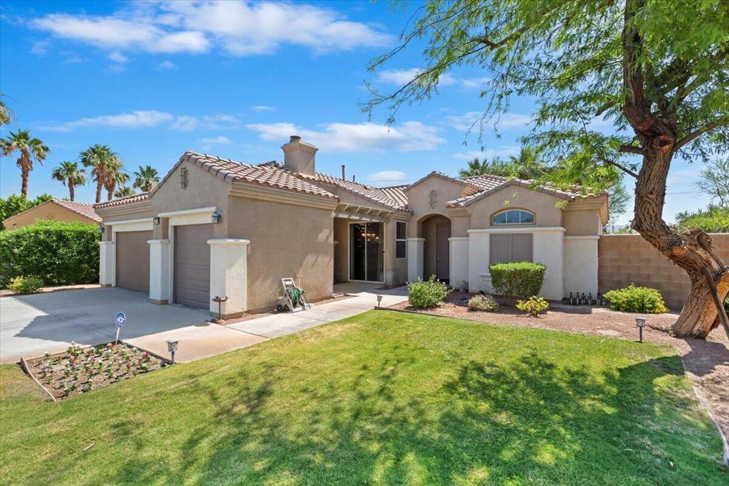 42330 Bridges Court