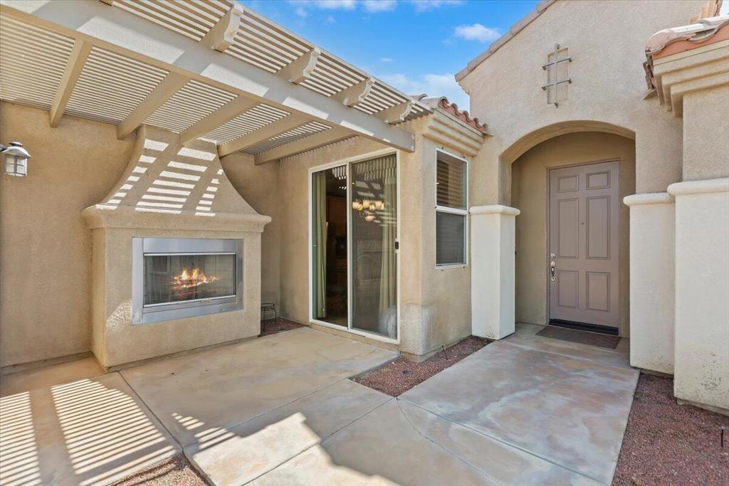 42330 Bridges Court