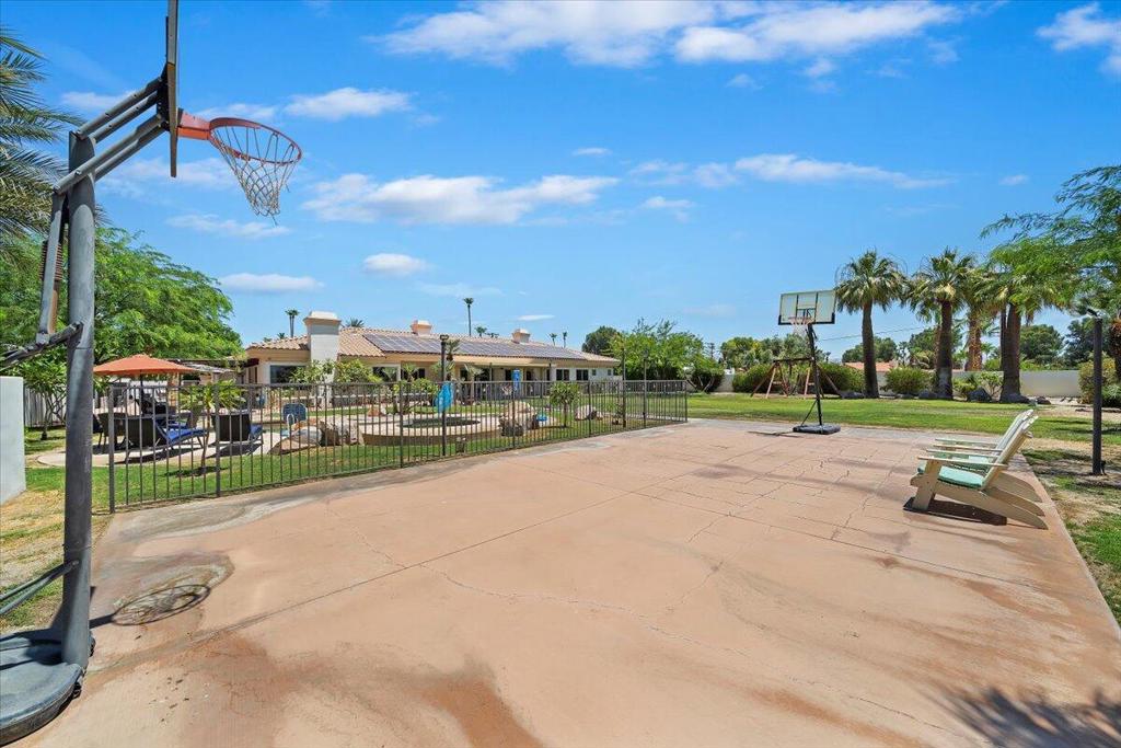 78925 Starlight Lane