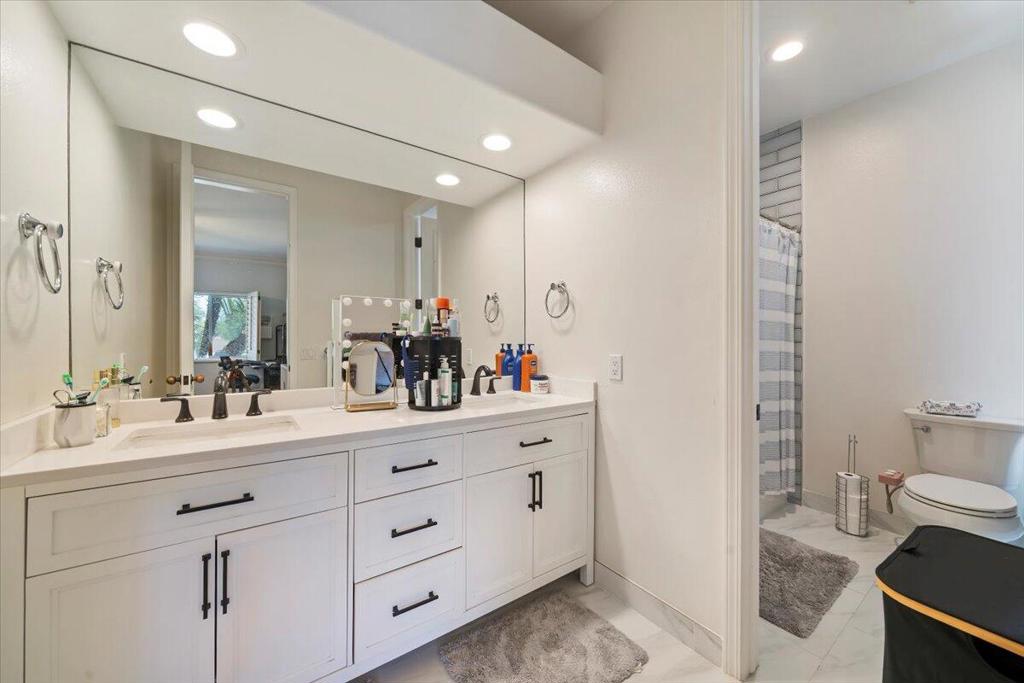 78925 Starlight Lane