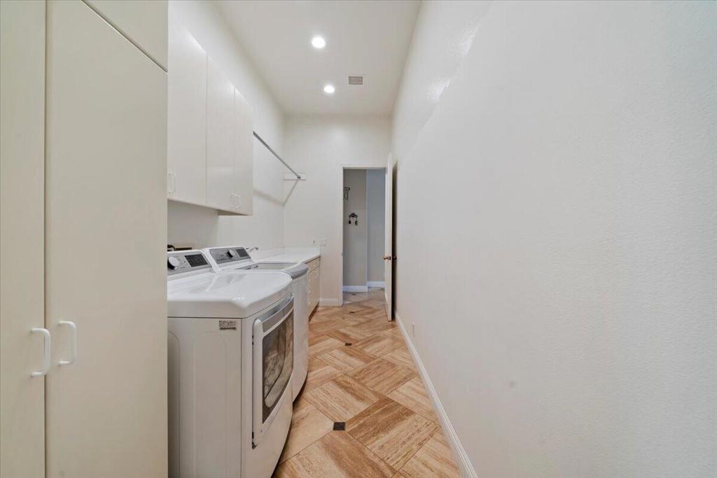 78925 Starlight Lane