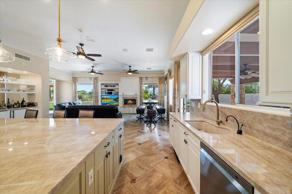 78925 Starlight Lane