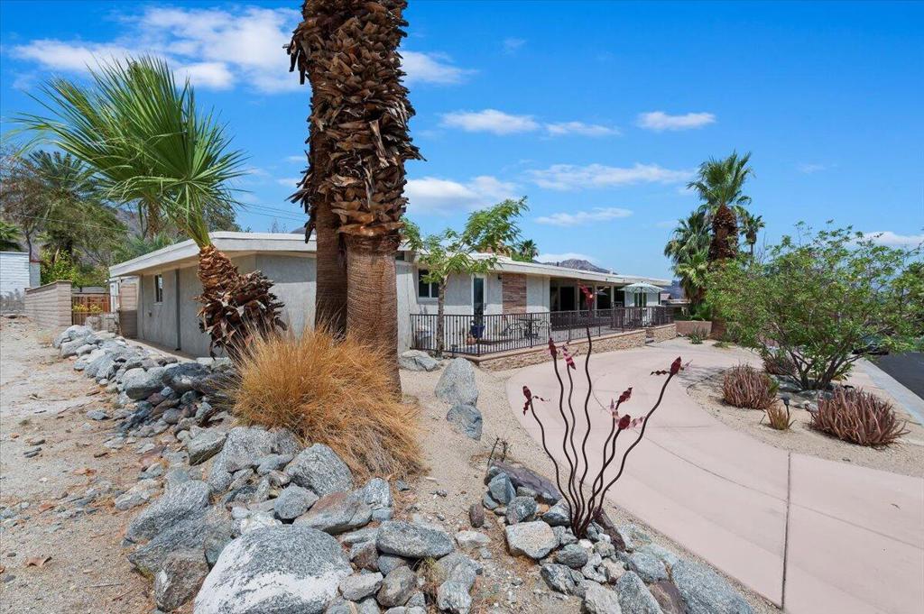 54925 Avenida Ramirez