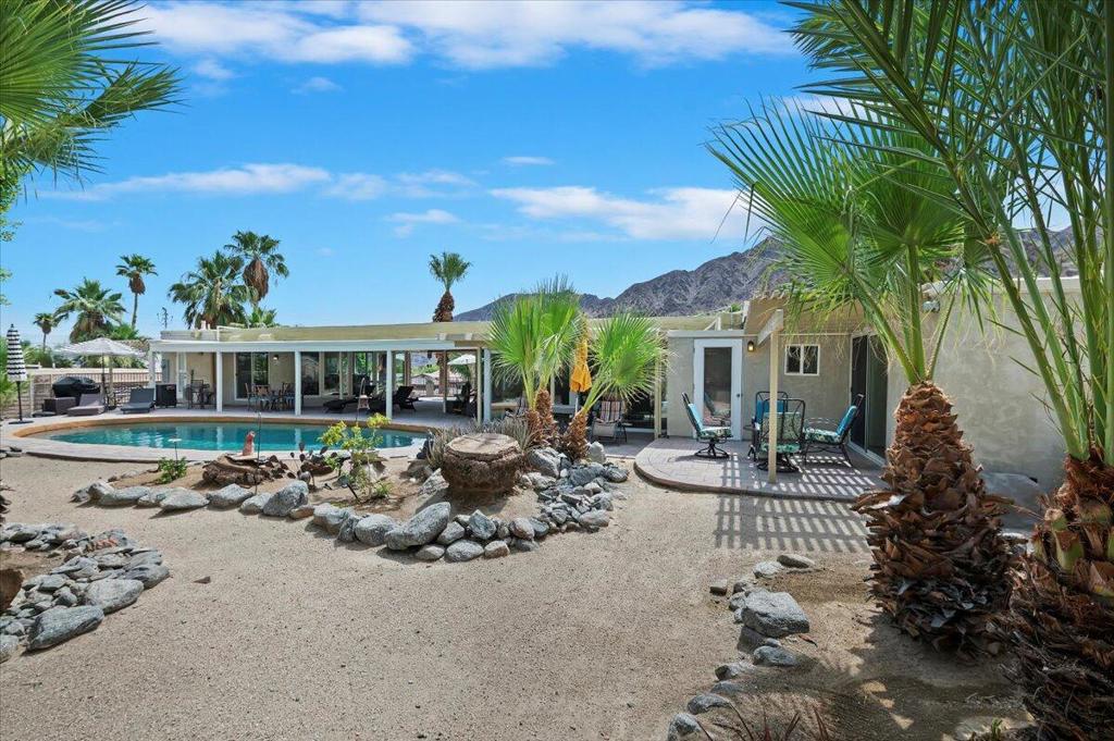 54925 Avenida Ramirez